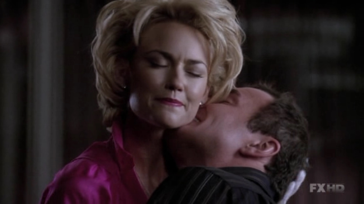 Charmed-Online-dot-NL-NipTuck6x02-1178.jpg
