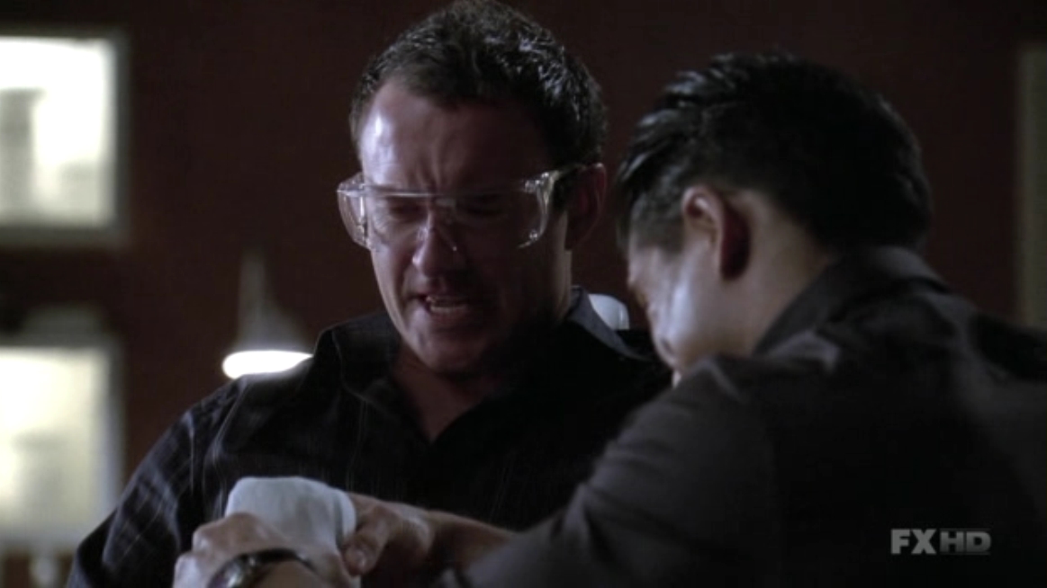 Charmed-Online-dot-NL-NipTuck6x02-1380.jpg