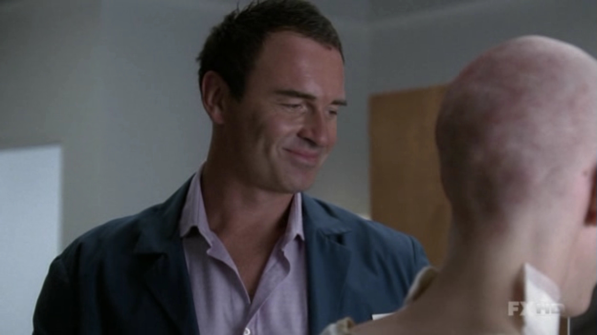 Charmed-Online-dot-NL-NipTuck6x02-1772.jpg