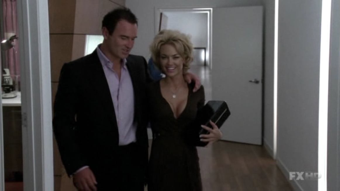 Charmed-Online-dot-NL-NipTuck6x02-1928.jpg Charmed-Online-dot-NL-NipTuck6x02-1928.jpg