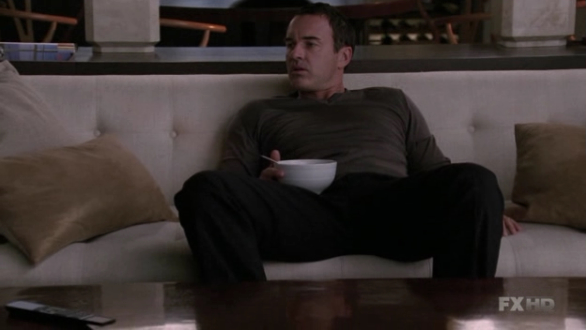 Charmed-Online-dot-NL-NipTuck6x02-2513.jpg