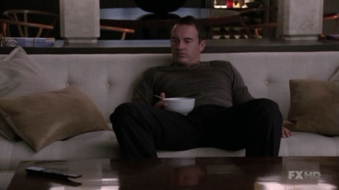 Charmed-Online-dot-NL-NipTuck6x02-2515.jpg