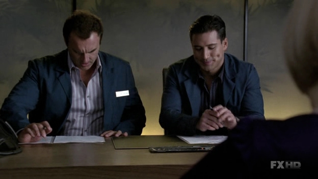 Charmed-Online-dot-NL-NipTuck6x03-0126.jpg