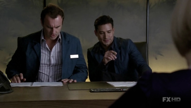 Charmed-Online-dot-NL-NipTuck6x03-0128.jpg