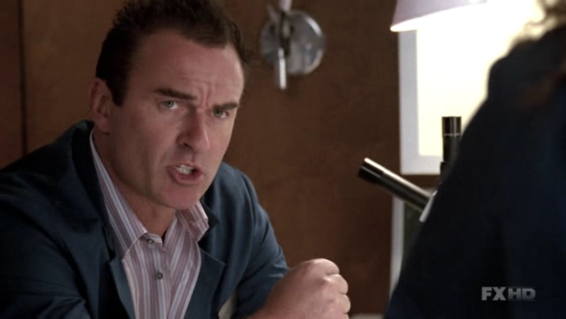 Charmed-Online-dot-NL-NipTuck6x03-0423.jpg