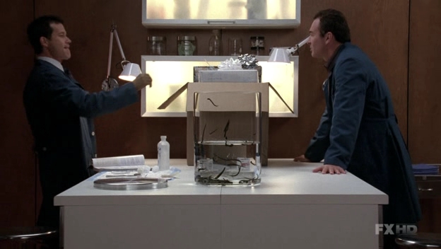 Charmed-Online-dot-NL-NipTuck6x03-1021.jpg