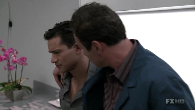 Charmed-Online-dot-NL-NipTuck6x03-1260.jpg