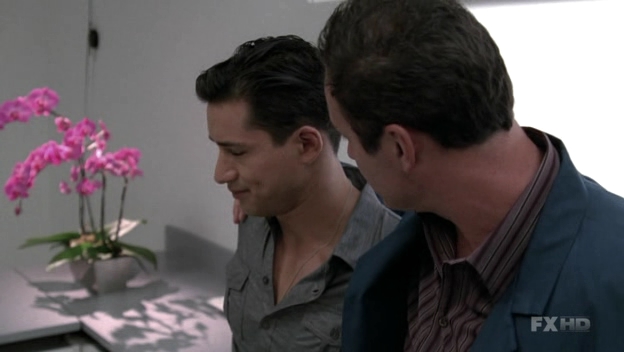 Charmed-Online-dot-NL-NipTuck6x03-1268.jpg