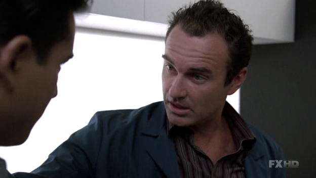 Charmed-Online-dot-NL-NipTuck6x03-1304.jpg