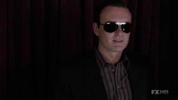 Charmed-Online-dot-NL-NipTuck6x03-1611.jpg