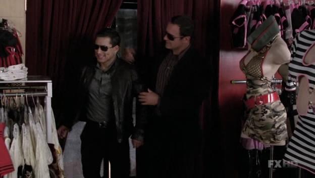 Charmed-Online-dot-NL-NipTuck6x03-1618.jpg