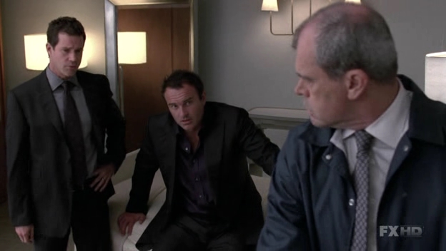 Charmed-Online-dot-NL-NipTuck6x03-2020.jpg