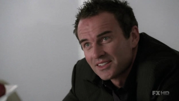 Charmed-Online-dot-NL-NipTuck6x03-2133.jpg