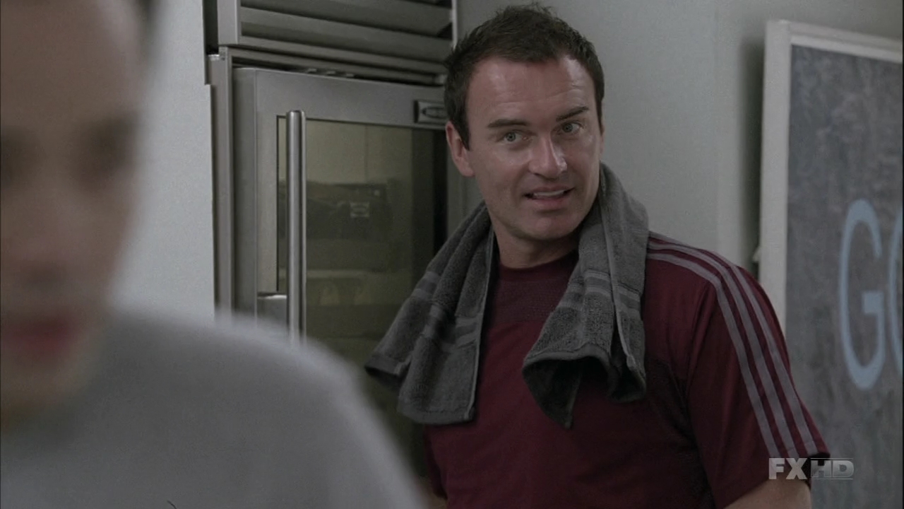 Charmed-Online-dot-NL-NipTuck6x04-0125.jpg
