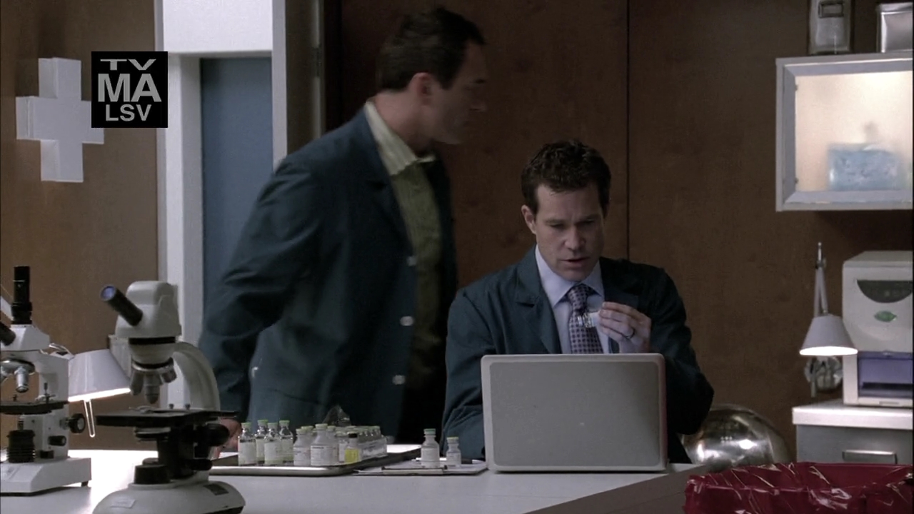 Charmed-Online-dot-NL-NipTuck6x04-0310.jpg