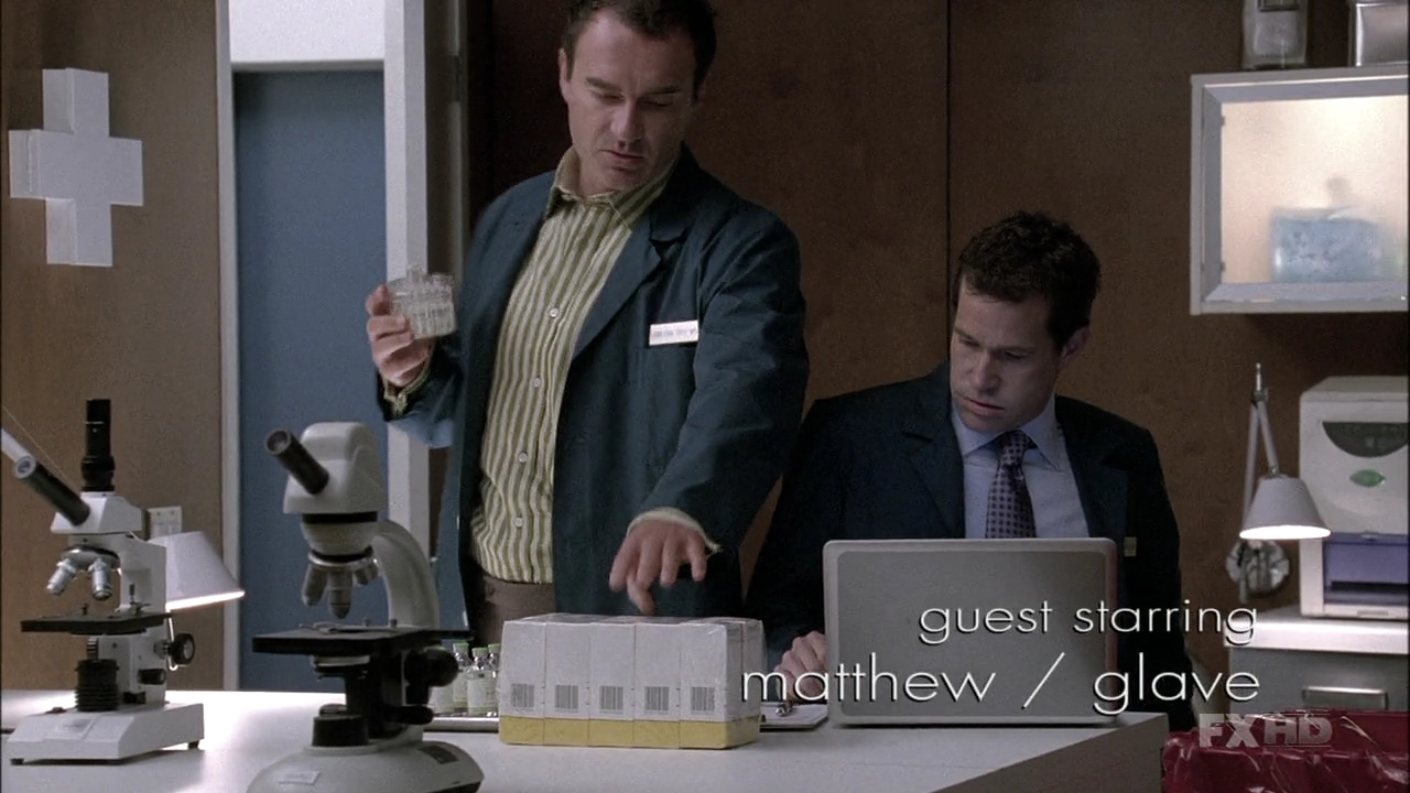 Charmed-Online-dot-NL-NipTuck6x04-0323.jpg