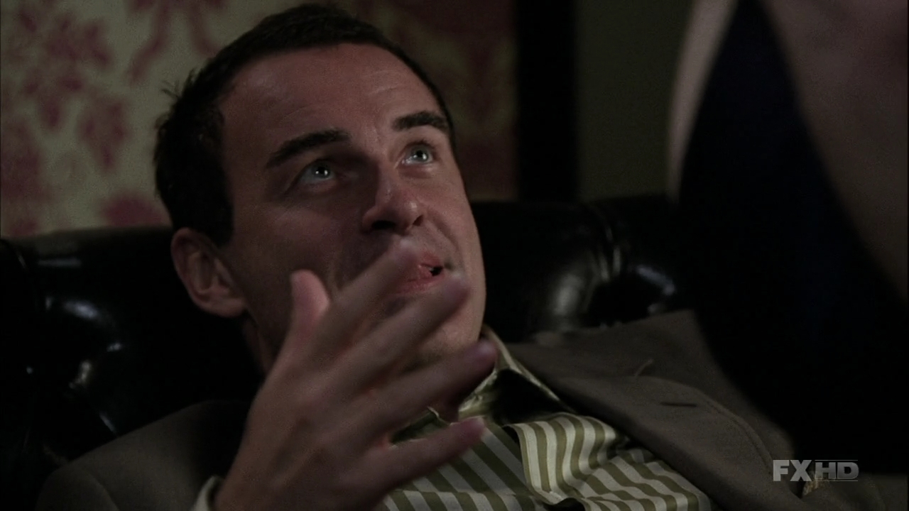 Charmed-Online-dot-NL-NipTuck6x04-0501.jpg