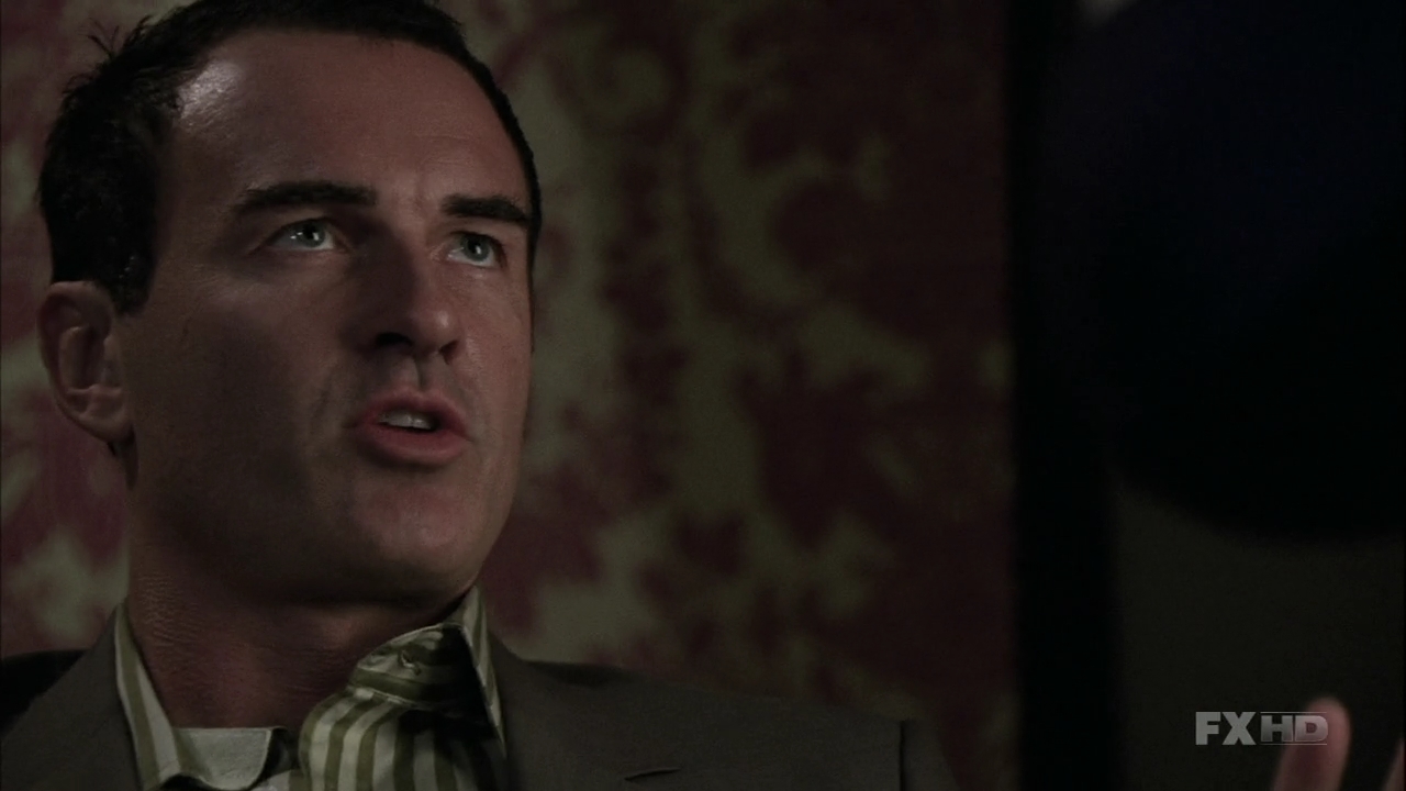Charmed-Online-dot-NL-NipTuck6x04-0515.jpg