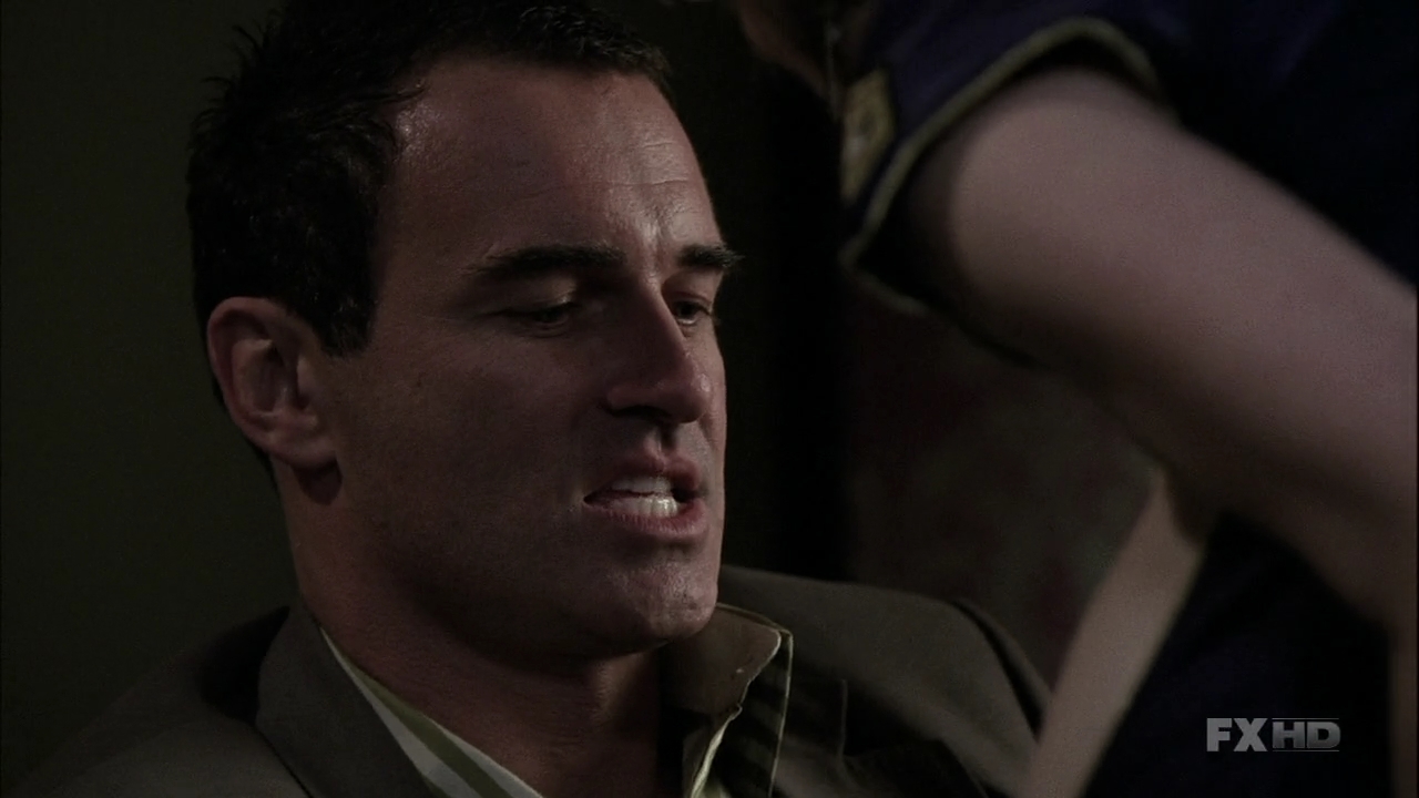 Charmed-Online-dot-NL-NipTuck6x04-0572.jpg