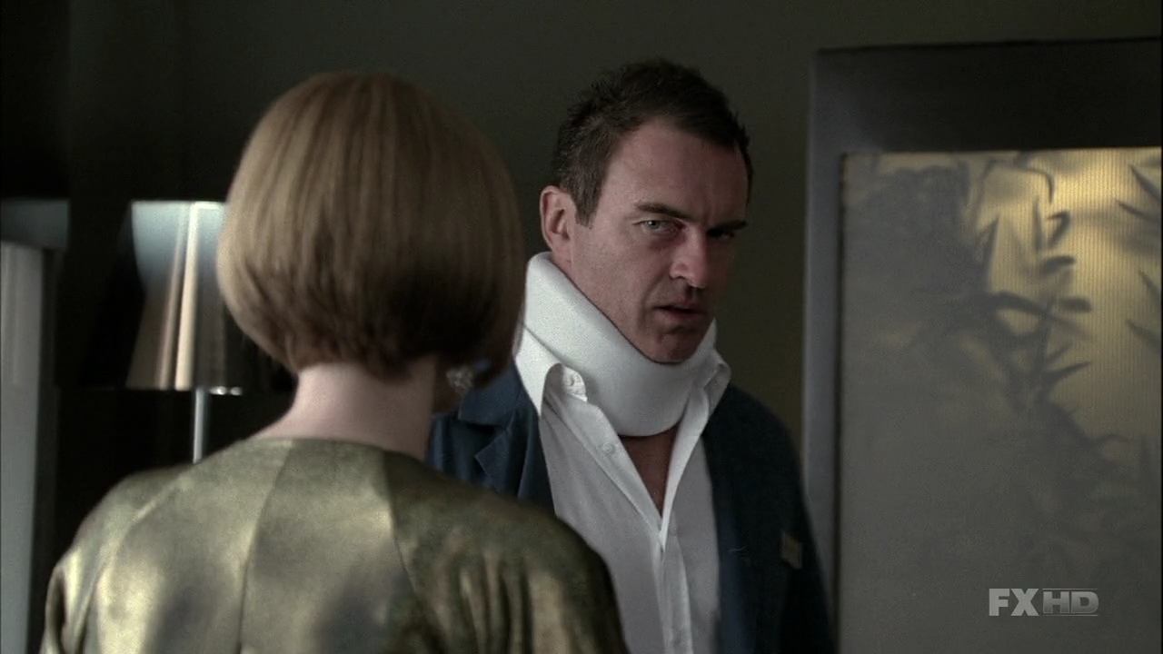 Charmed-Online-dot-NL-NipTuck6x04-0918.jpg