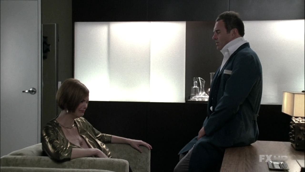 Charmed-Online-dot-NL-NipTuck6x04-0953.jpg