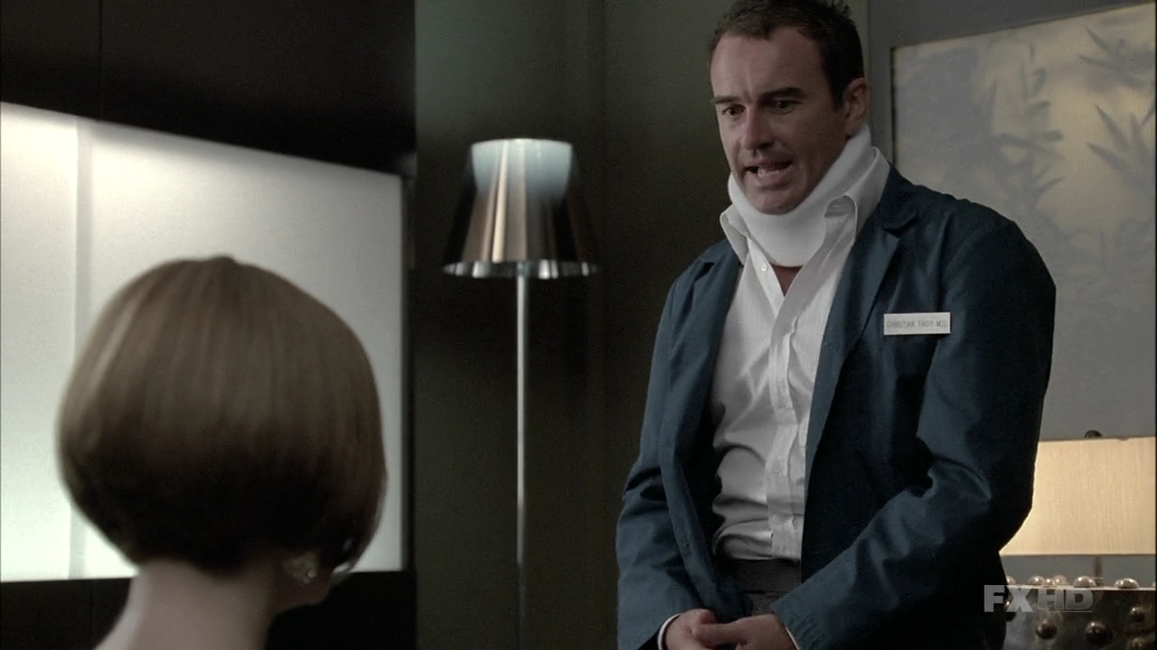 Charmed-Online-dot-NL-NipTuck6x04-0993.jpg