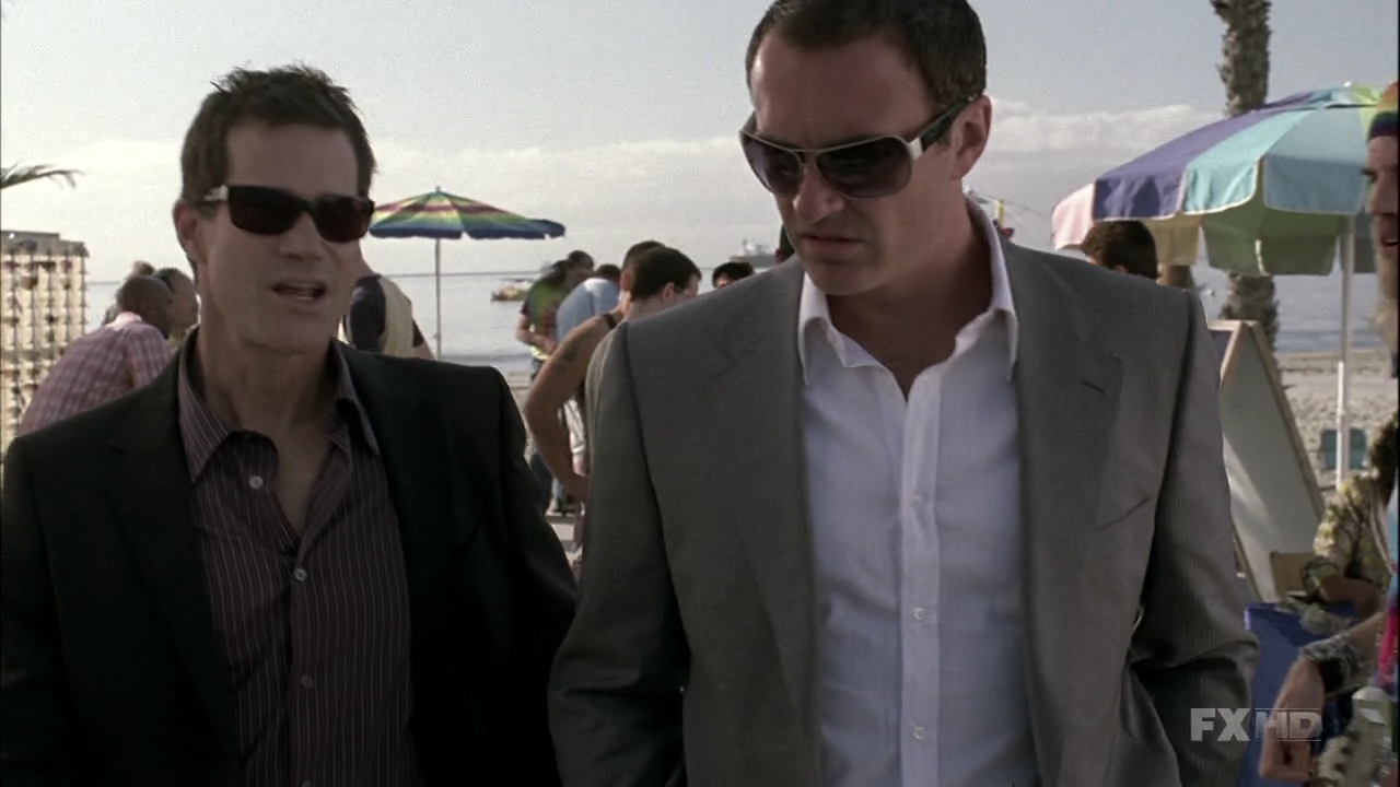 Charmed-Online-dot-NL-NipTuck6x04-1225.jpg