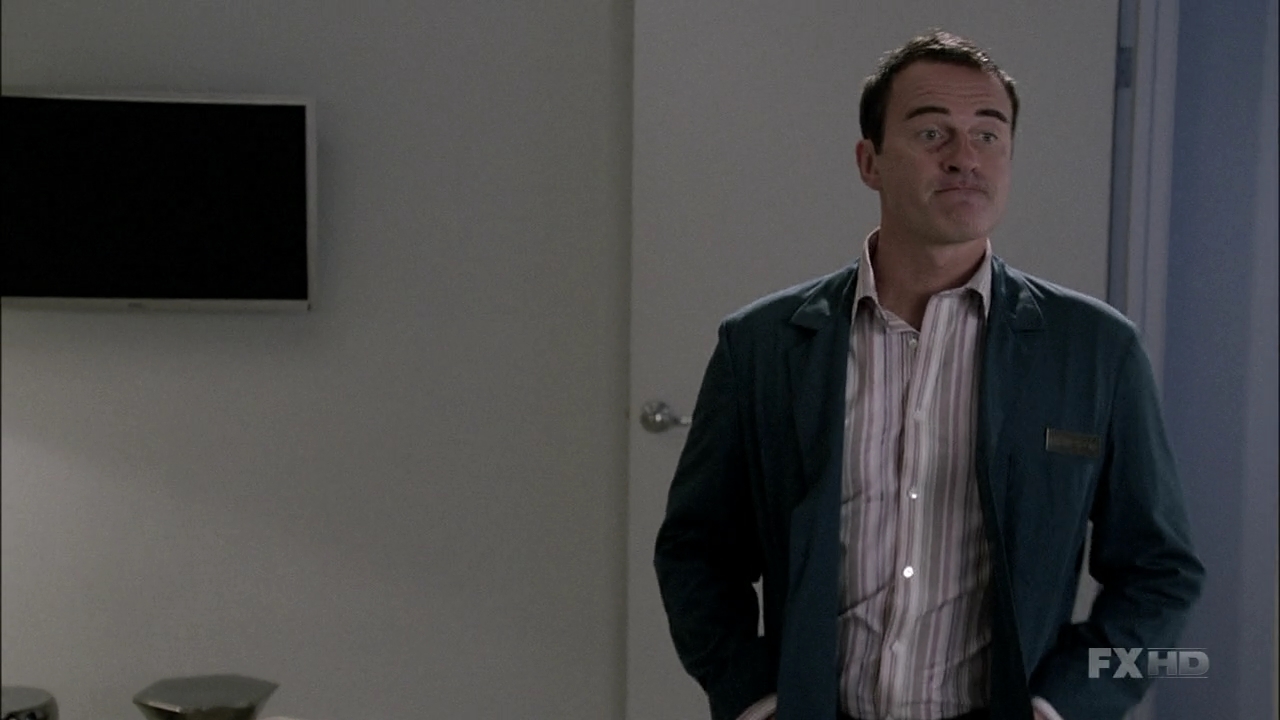 Charmed-Online-dot-NL-NipTuck6x04-1726.jpg