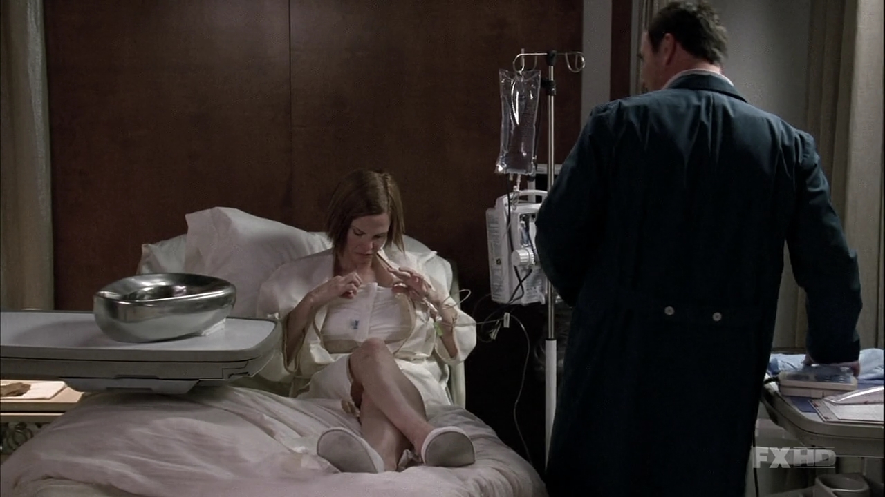 Charmed-Online-dot-NL-NipTuck6x04-1793.jpg