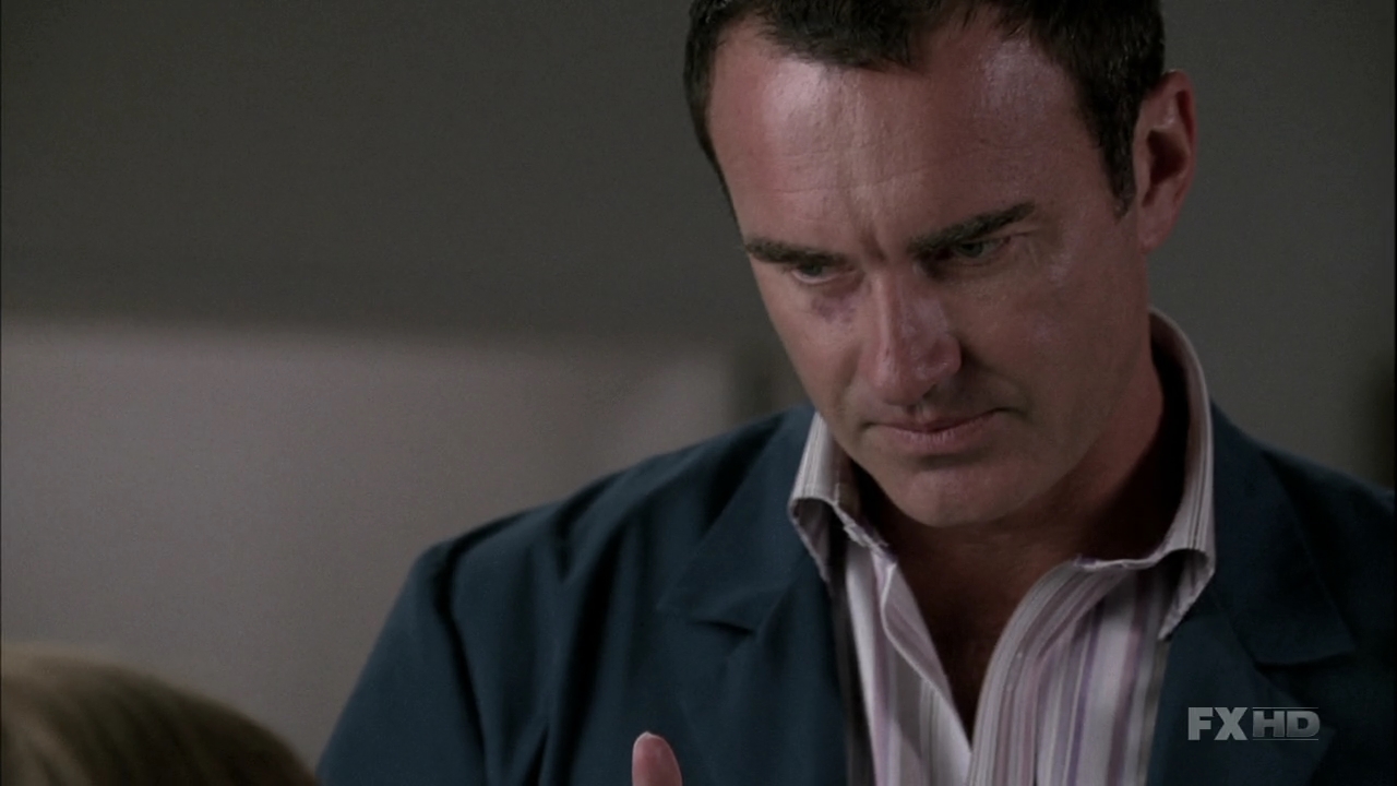Charmed-Online-dot-NL-NipTuck6x04-1818.jpg