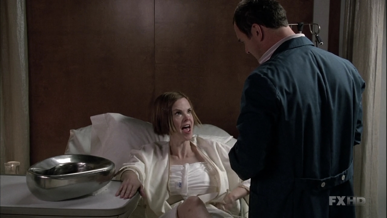 Charmed-Online-dot-NL-NipTuck6x04-1835.jpg