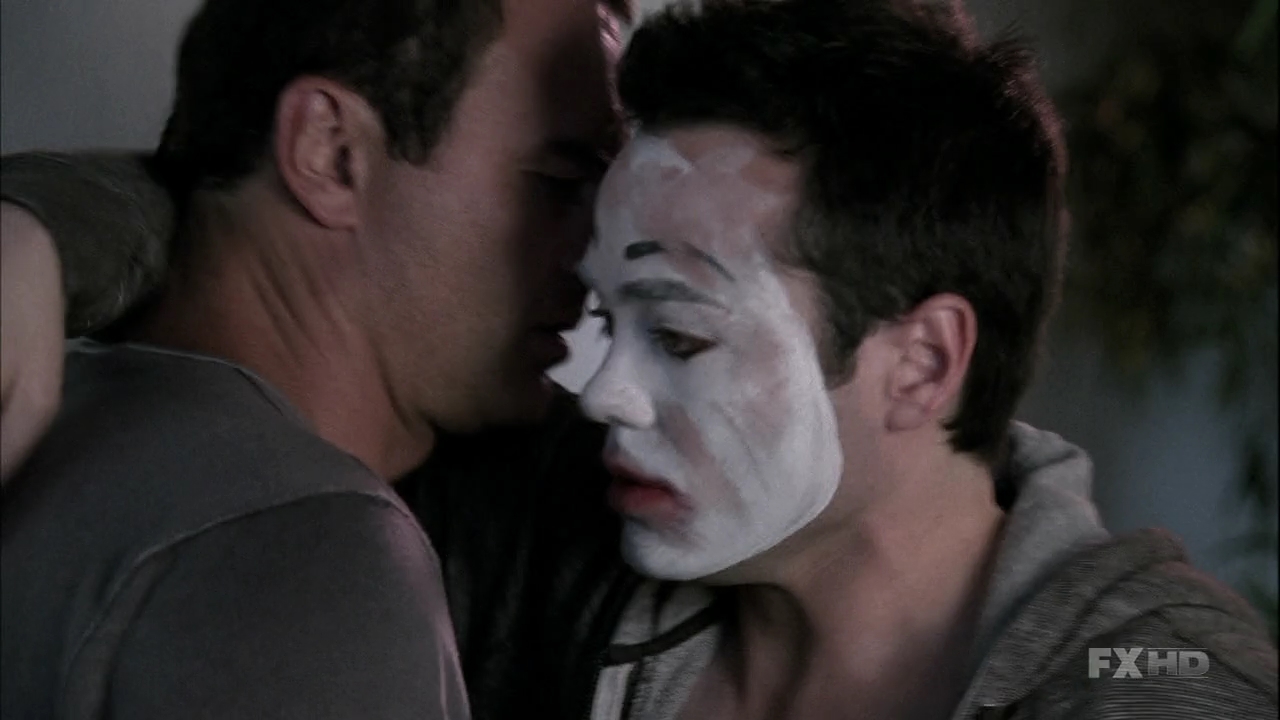 Charmed-Online-dot-NL-NipTuck6x04-2412.jpg