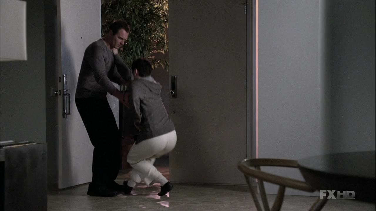 Charmed-Online-dot-NL-NipTuck6x04-2415.jpg
