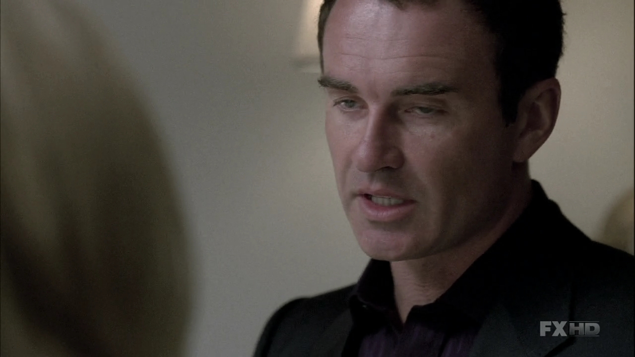 Charmed-Online-dot-NL-NipTuck6x05-0343.jpg