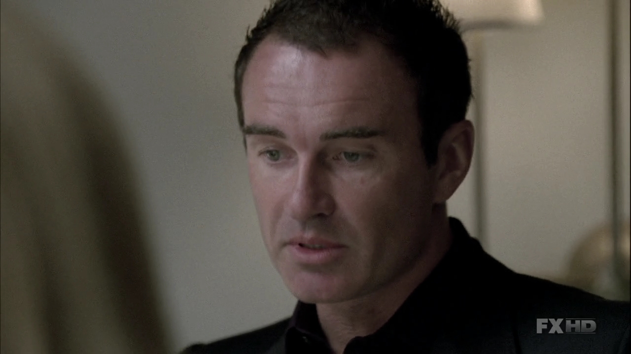 Charmed-Online-dot-NL-NipTuck6x05-0358.jpg