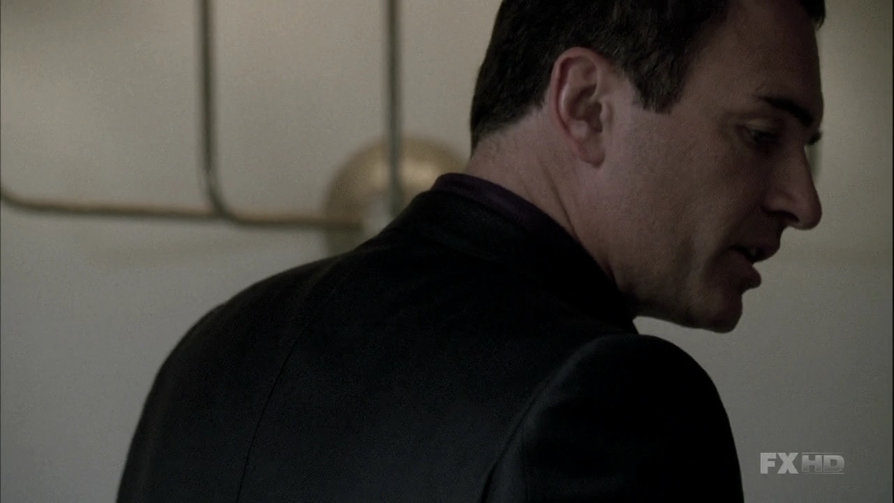 Charmed-Online-dot-NL-NipTuck6x05-0363.jpg
