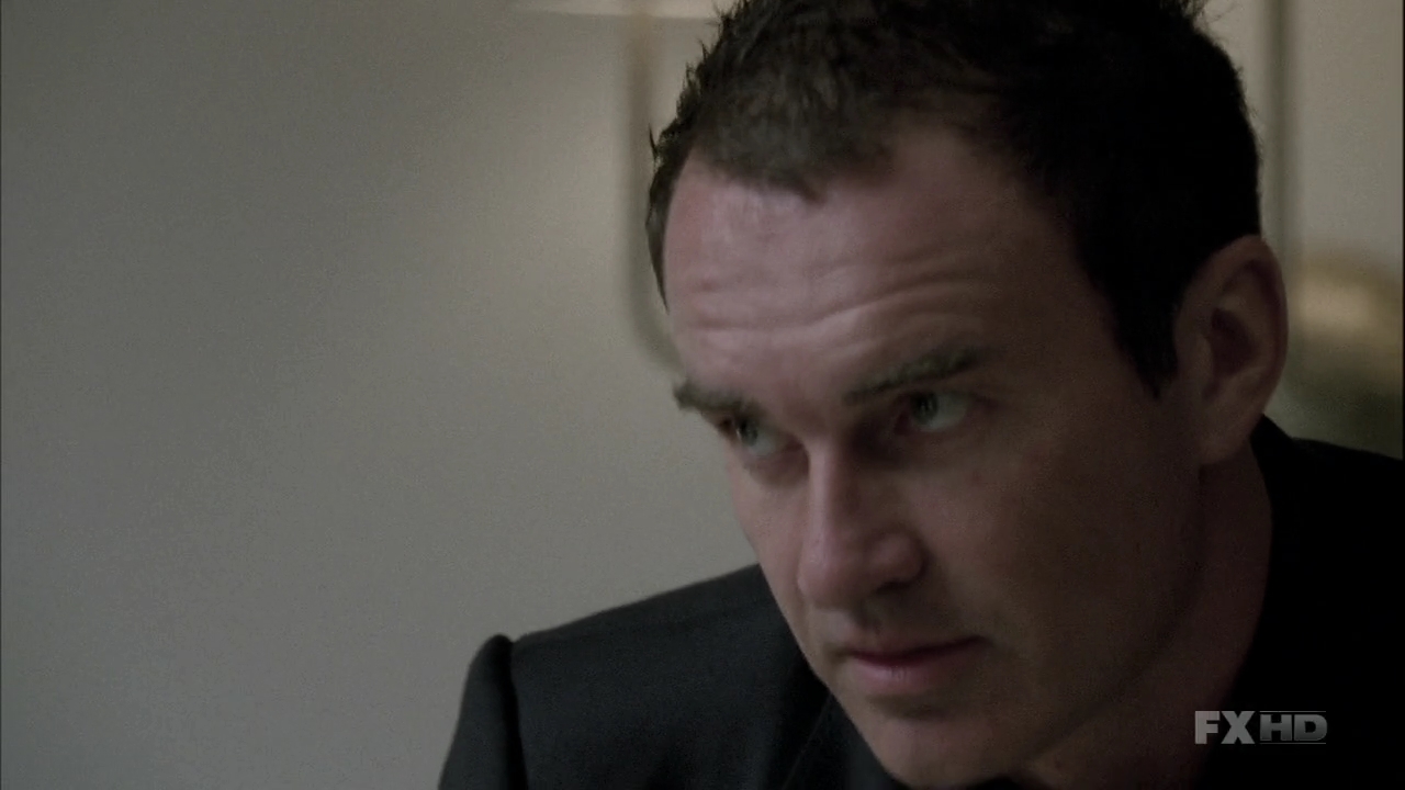 Charmed-Online-dot-NL-NipTuck6x05-0401.jpg