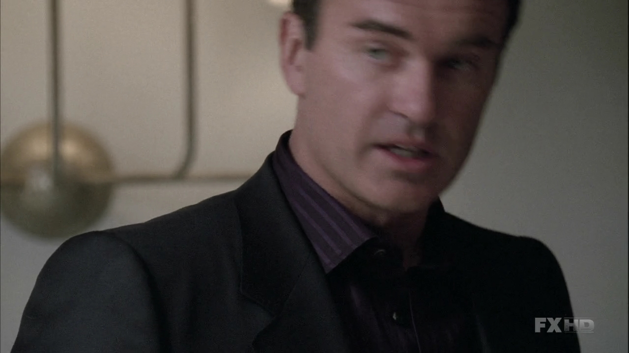 Charmed-Online-dot-NL-NipTuck6x05-0411.jpg