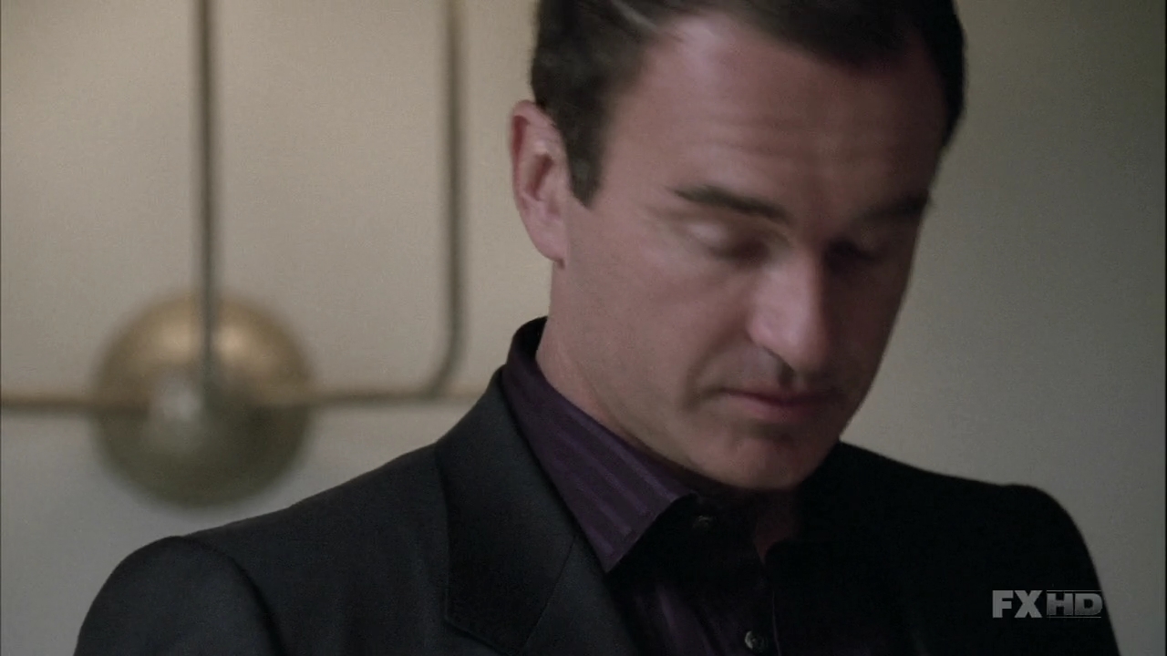 Charmed-Online-dot-NL-NipTuck6x05-0412.jpg