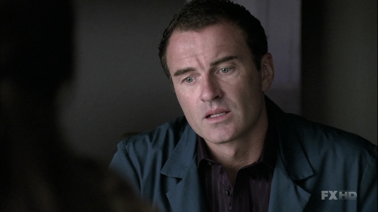 Charmed-Online-dot-NL-NipTuck6x05-0502.jpg