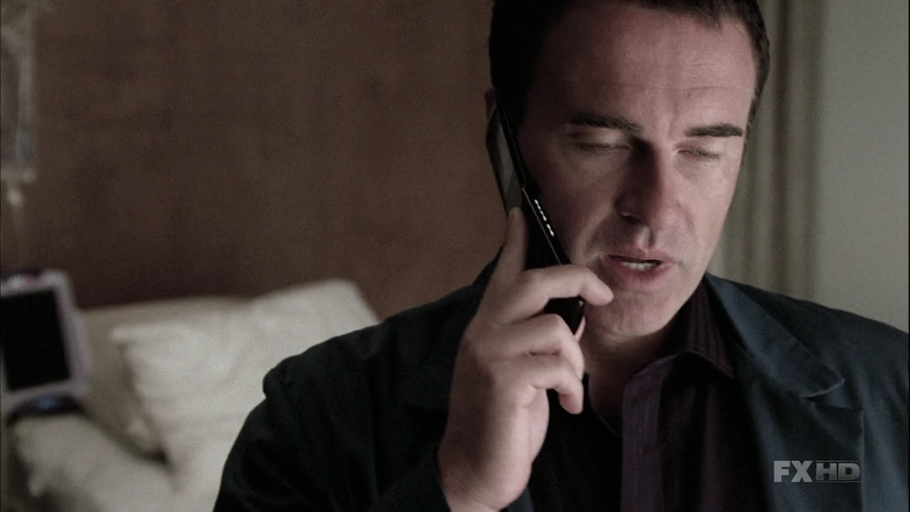 Charmed-Online-dot-NL-NipTuck6x05-0702.jpg