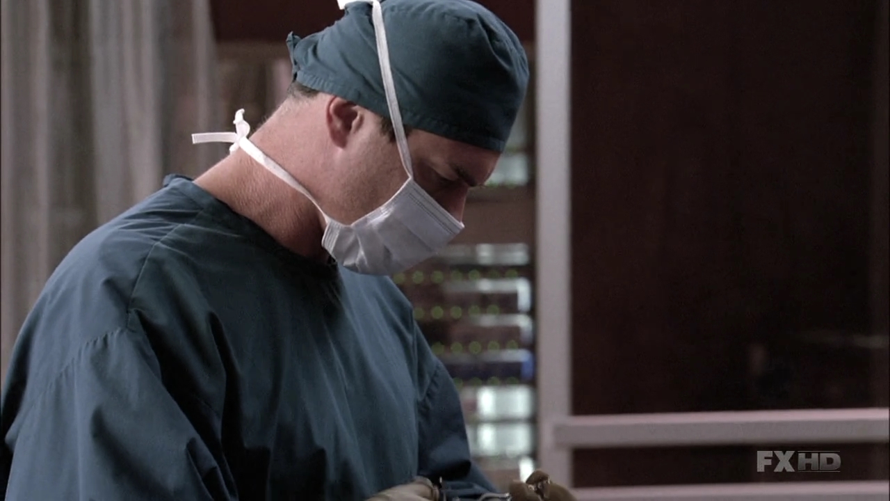 Charmed-Online-dot-NL-NipTuck6x05-0765.jpg
