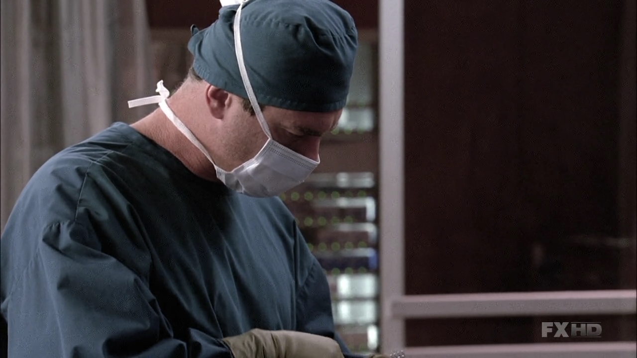 Charmed-Online-dot-NL-NipTuck6x05-0768.jpg