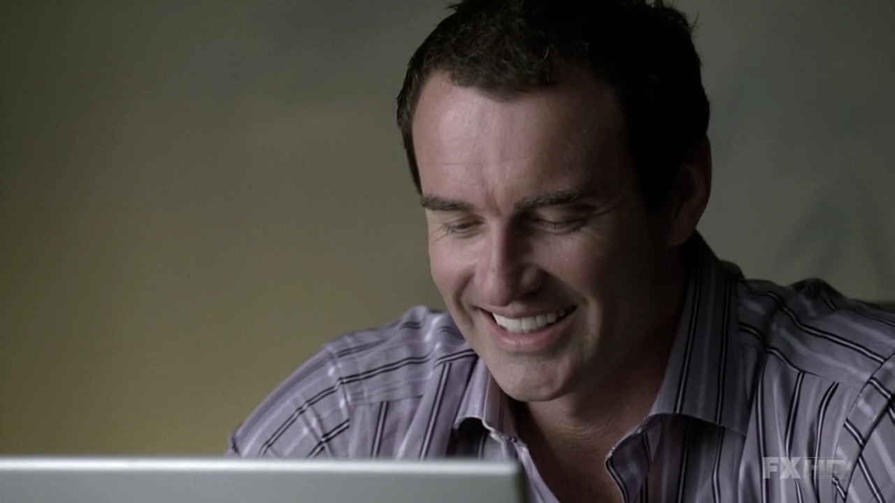 Charmed-Online-dot-NL-NipTuck6x06-0310.jpg