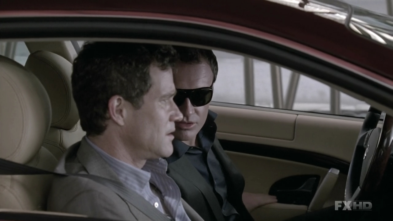 Charmed-Online-dot-NL-NipTuck6x06-0381.jpg