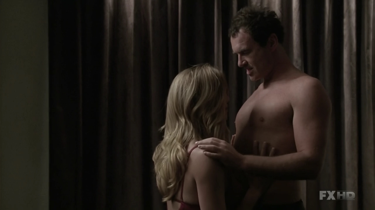 Charmed-Online-dot-NL-NipTuck6x06-0565.jpg