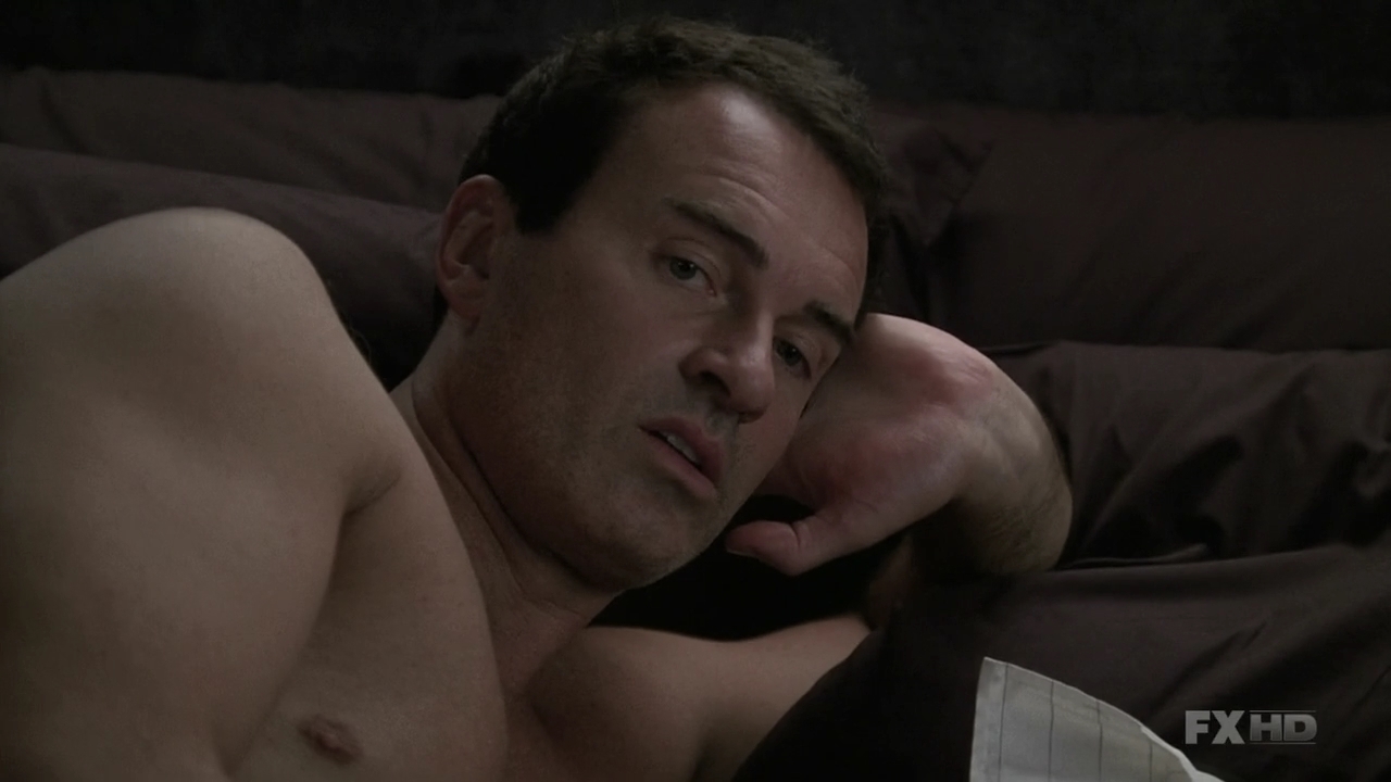 Charmed-Online-dot-NL-NipTuck6x06-0630.jpg