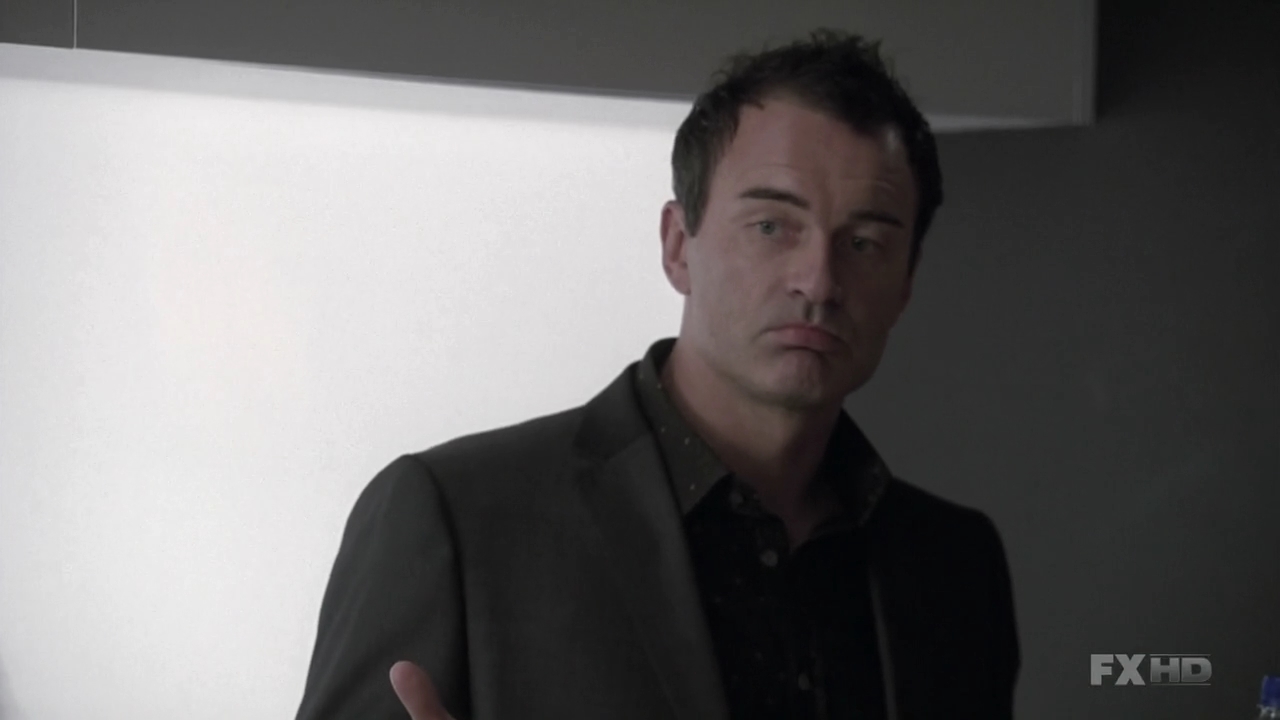 Charmed-Online-dot-NL-NipTuck6x06-0995.jpg