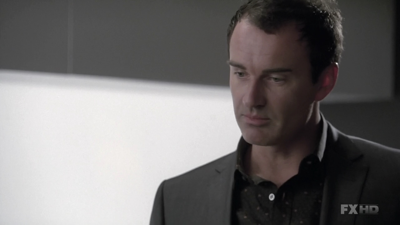 Charmed-Online-dot-NL-NipTuck6x06-1005.jpg