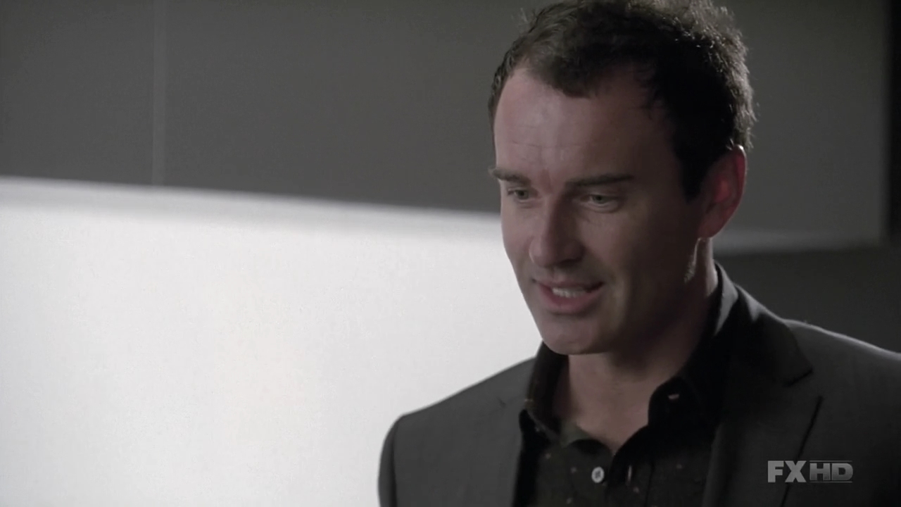 Charmed-Online-dot-NL-NipTuck6x06-1014.jpg